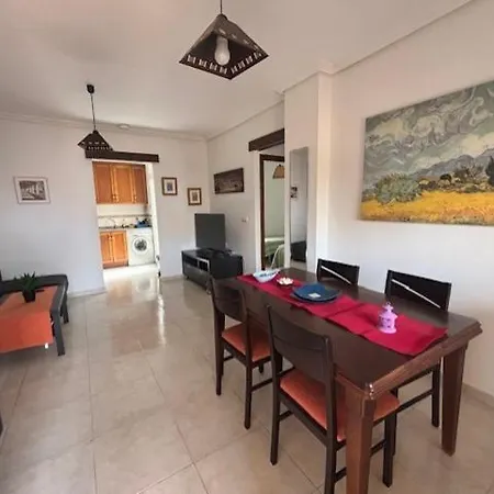 Casa Junto Al Mar بيت للعطل